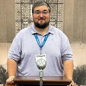 Meet your Posher, Alex